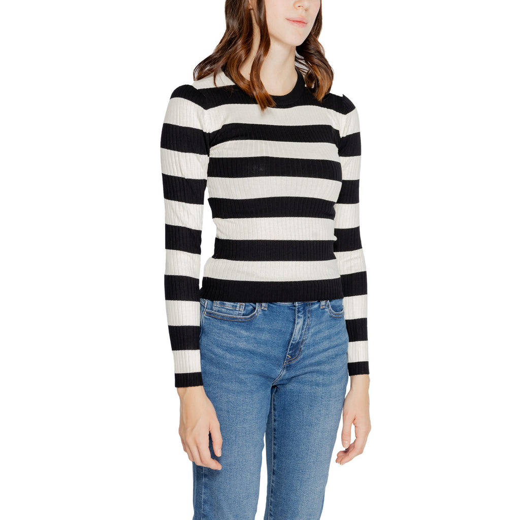 Jacqueline De Yong Maglia Donna