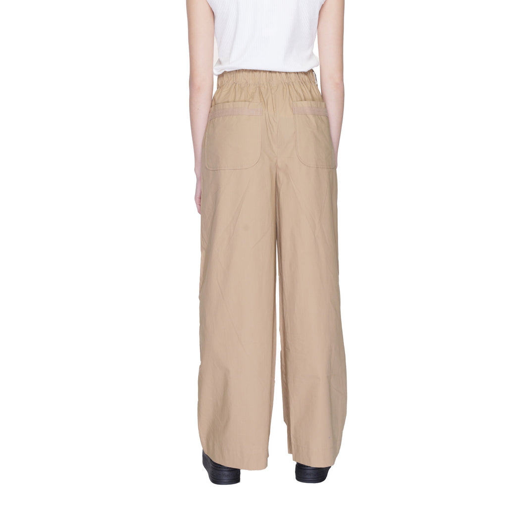 Blauer. Pantaloni Donna