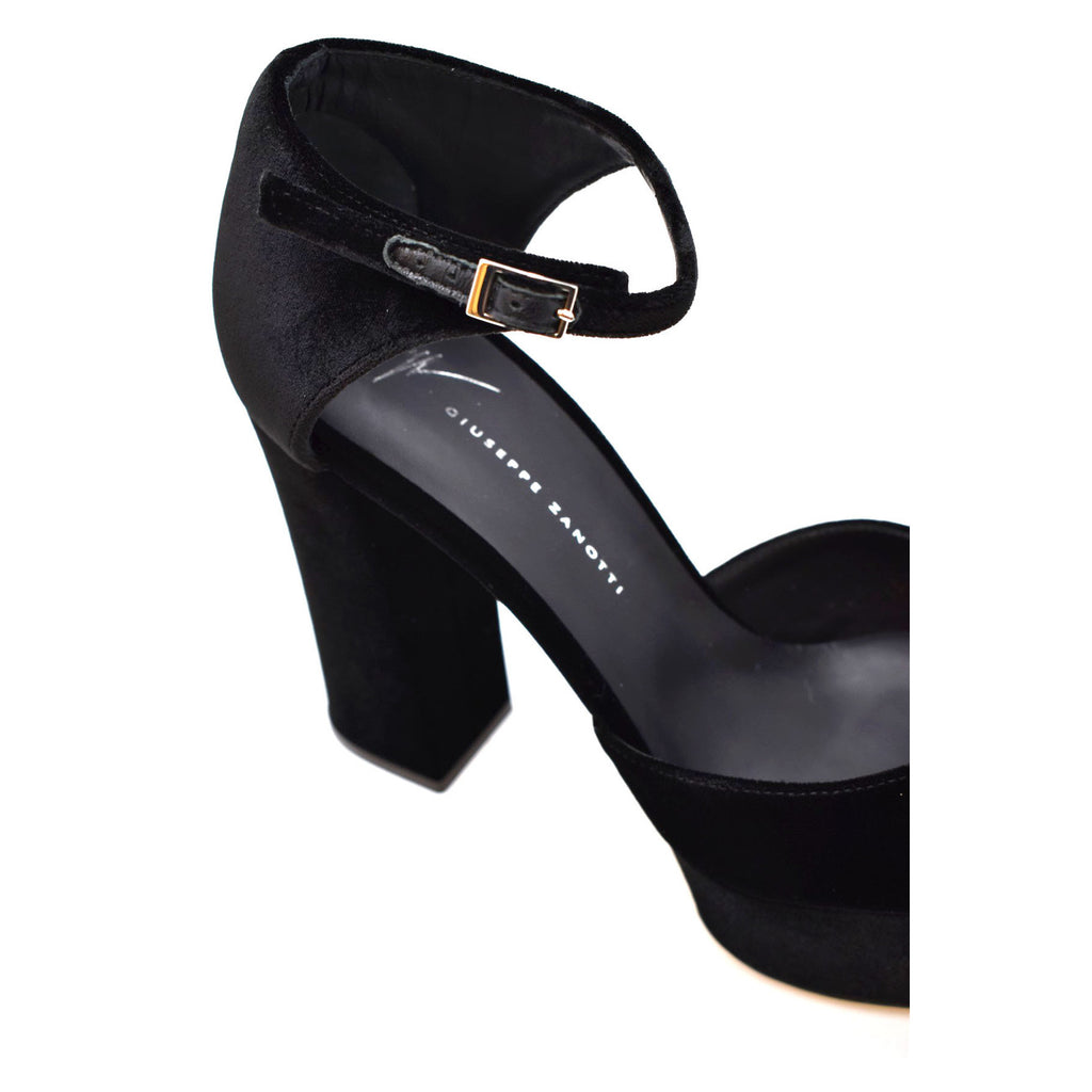 Giuseppe Zanotti  Sandali Donna